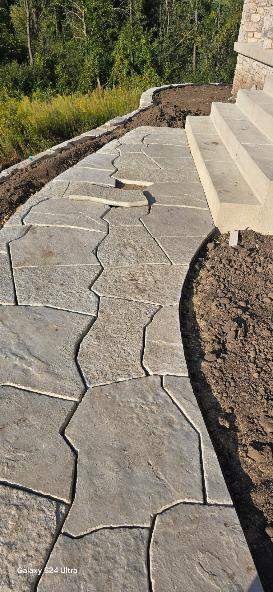 Curved flagstone walkway